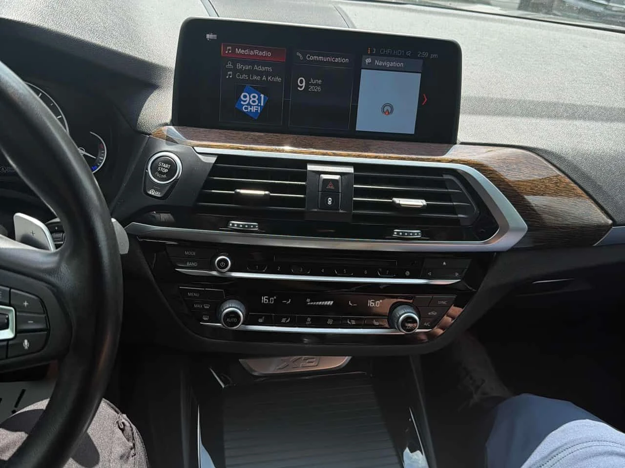BMW X3 * XDRIVE30I * PANO * ПОДГРЕВИ * KEYLESS, снимка 9 - Автомобили и джипове - 54858540
