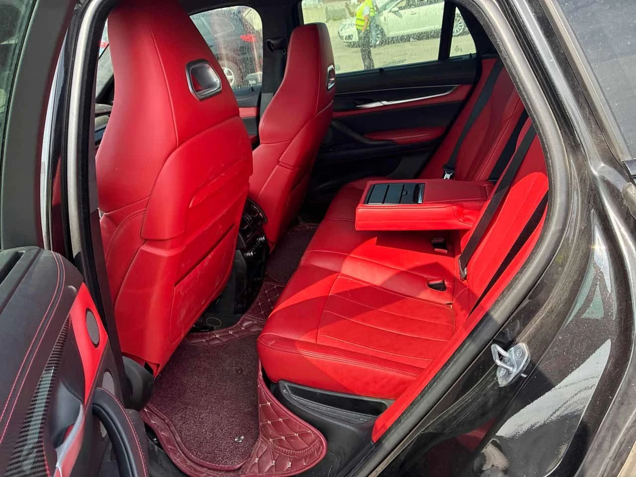 BMW X6 М/CARFAX/ПОДГРЕВ/ПАНО/КЛИП НА МОТОРА, снимка 14 - Автомобили и джипове - 55335822