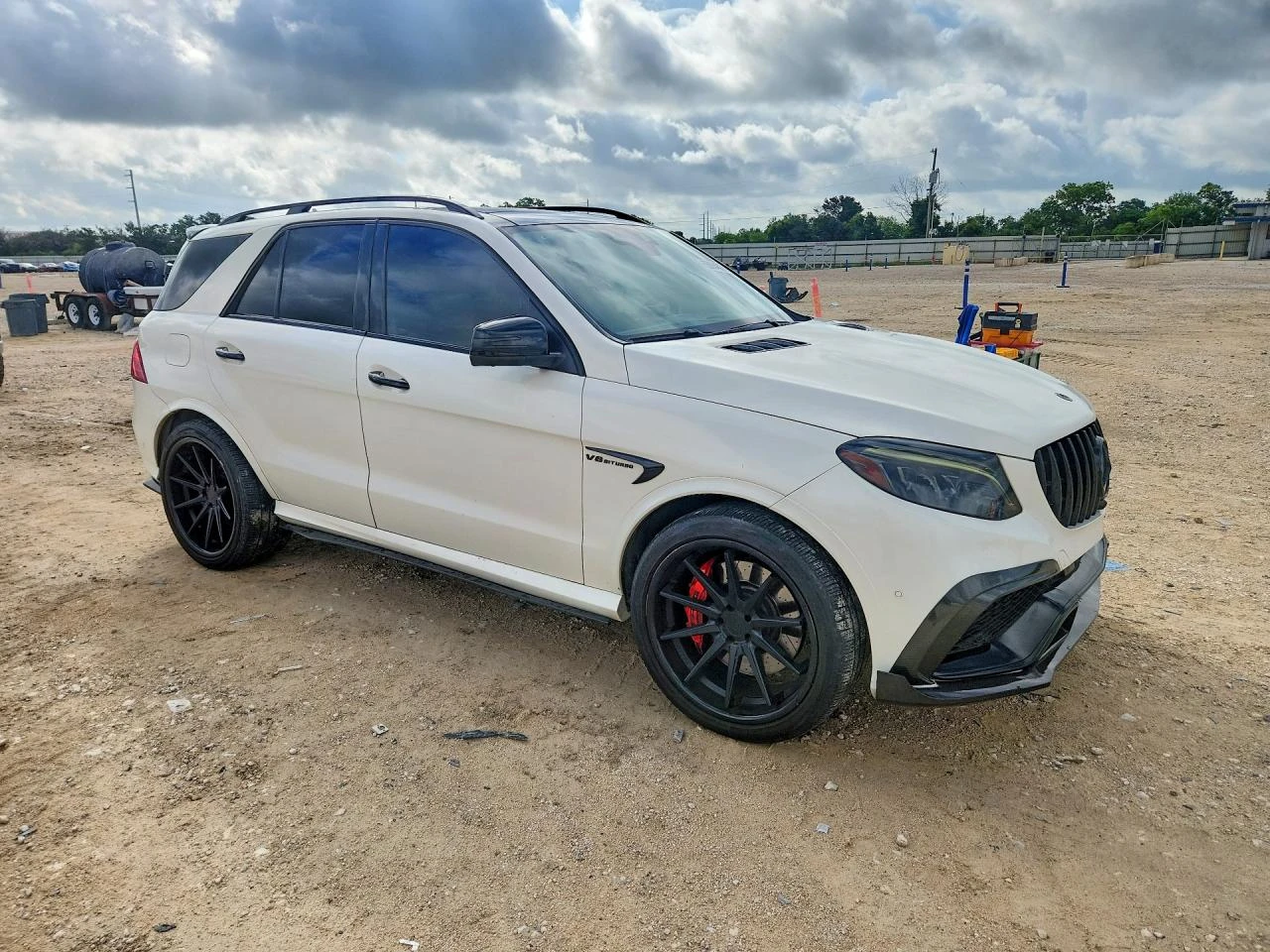 Mercedes-Benz GLE 63 S AMG 4MATIC* RENNTECH* V8 BITURBO* DESIGNO* HARMAN* ОБД, снимка 3 - Автомобили и джипове - 55494701