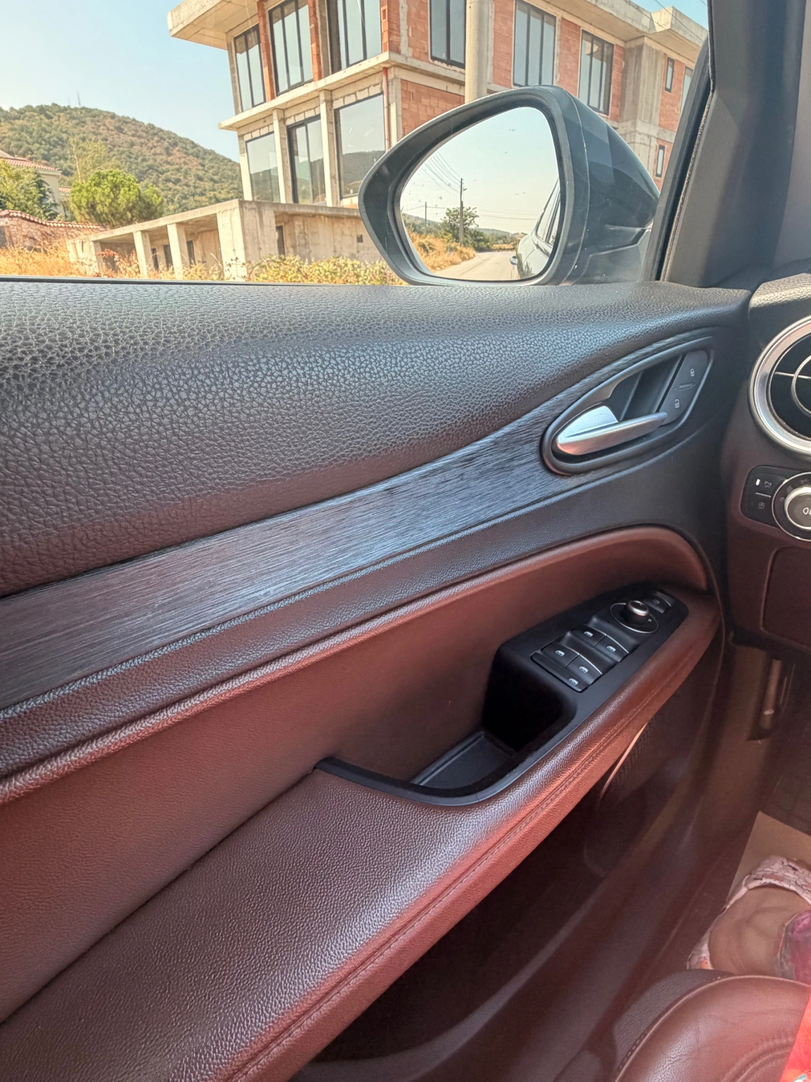 Alfa Romeo Stelvio 2.2 JTDM, снимка 11 - Автомобили и джипове - 55920503