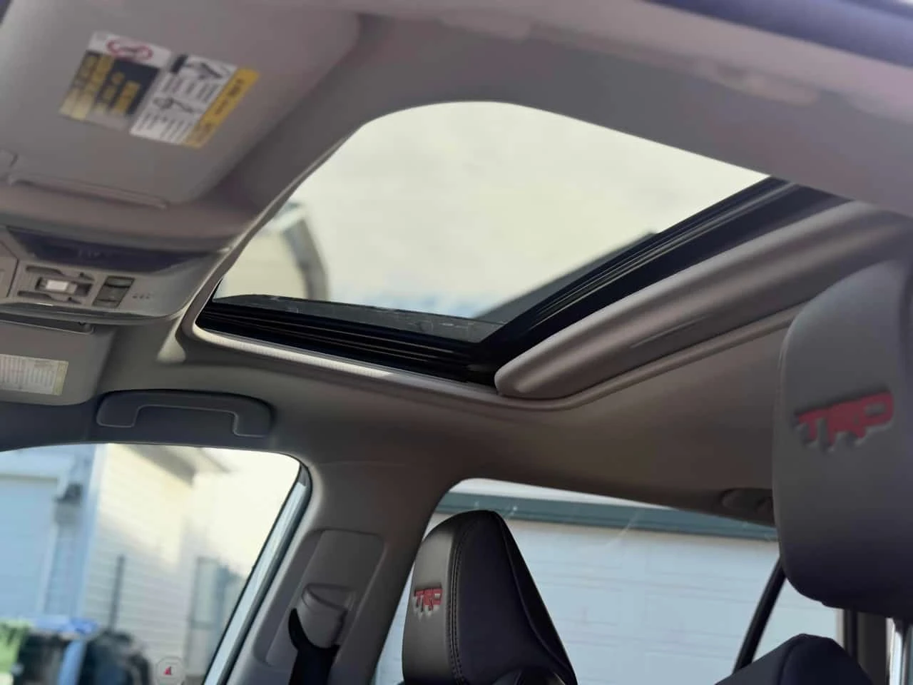 Toyota Rav4 * Trail * CARFAX * ����� �� ����������� | Mobile.bg � ����������� 17