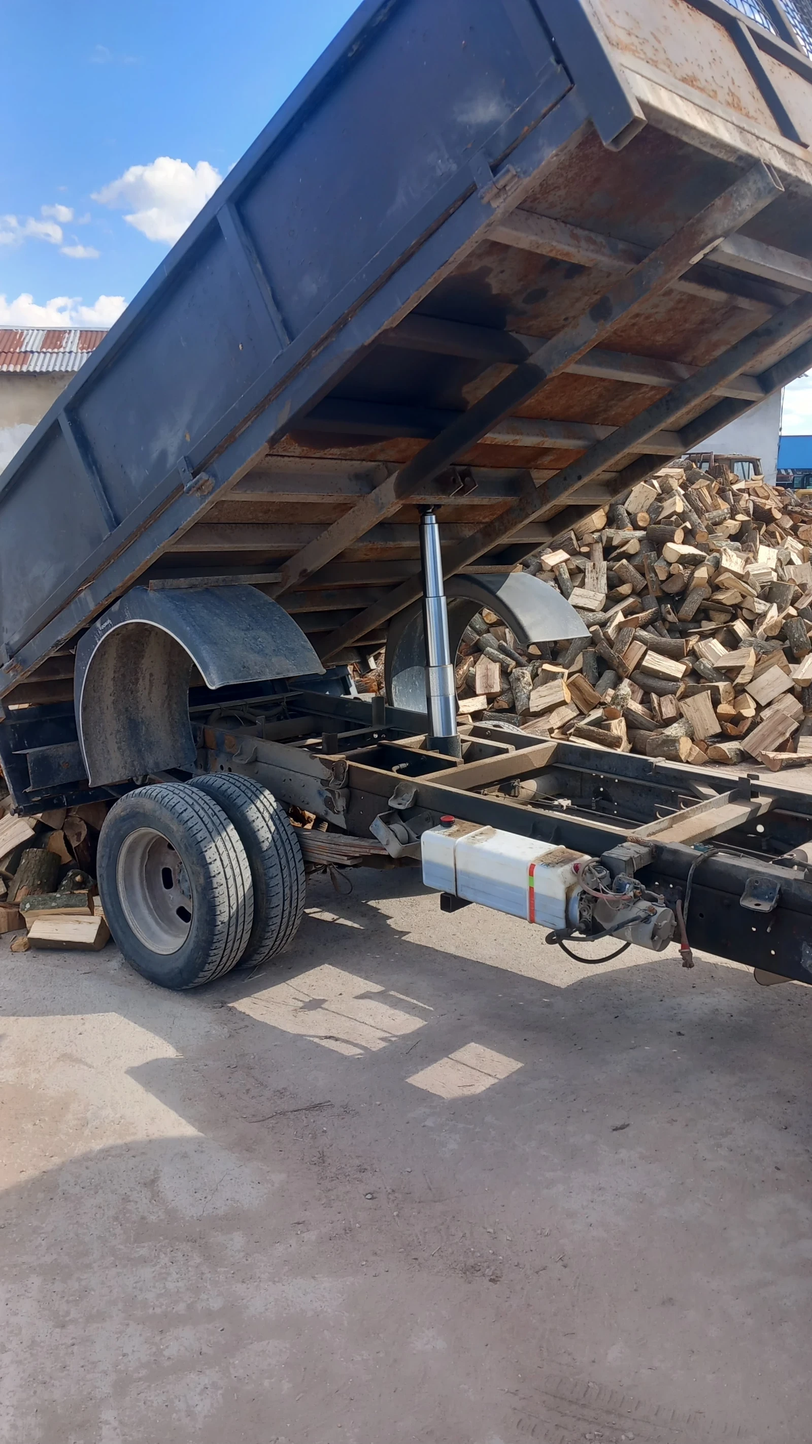 Iveco Daily, снимка 8 - Бусове и автобуси - 54140175