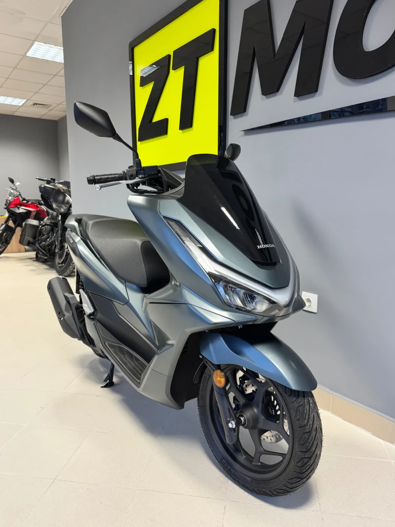 Honda Pcx 125 2025г. НОВ! НАЛИЧЕН!, снимка 2 - Мотоциклети и мототехника - 51359804