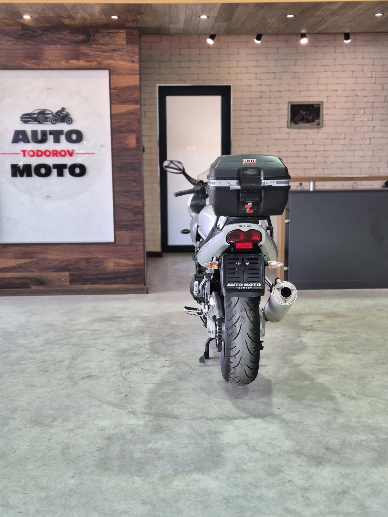 Suzuki Bandit GSF 1200 S НОВ ВНОС ОТ ШВЕЙЦАРИЯ!!, снимка 6 - Мотоциклети и мототехника - 54727647