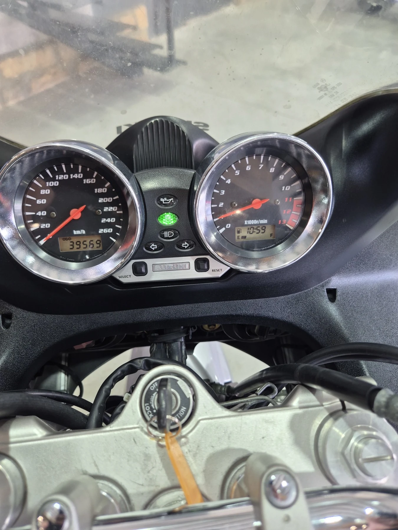 Suzuki Bandit GSF 1200 S НОВ ВНОС ОТ ШВЕЙЦАРИЯ!!, снимка 16 - Мотоциклети и мототехника - 54727647