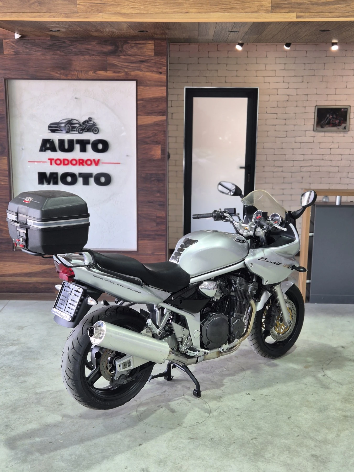 Suzuki Bandit GSF 1200 S НОВ ВНОС ОТ ШВЕЙЦАРИЯ!!, снимка 7 - Мотоциклети и мототехника - 54727647