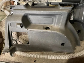 Задна броня, кори багажник, жабка, подлакътник за VW Туран 2008г., снимка 4