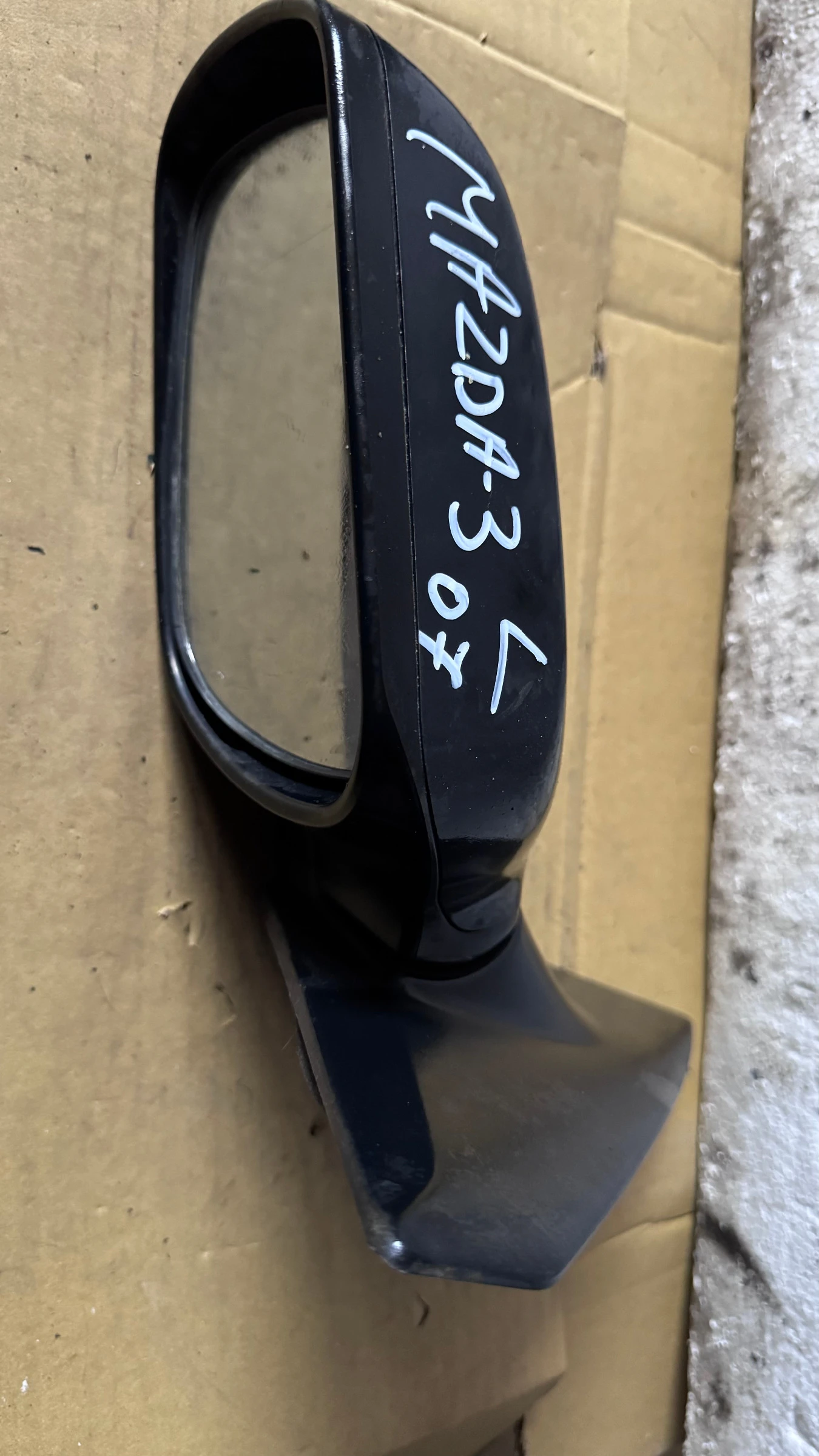   a Mazda 3 - E4012220 / E4012221 | Mobile.bg   1