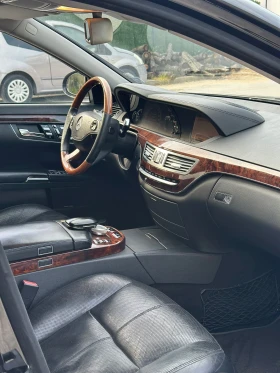 Mercedes-Benz S 500, снимка 13