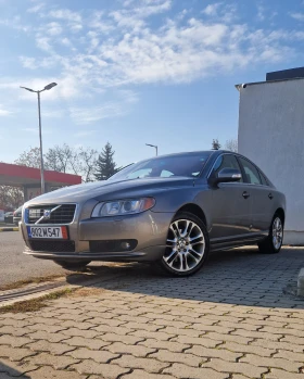Volvo S80 3.2 Дистроник/Keyless/Подгрев/Обдухване/История, снимка 2