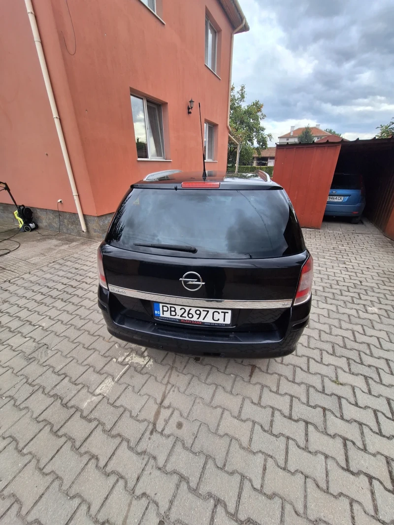 Opel Astra 1.6 16v, снимка 3 - Автомобили и джипове - 47652544