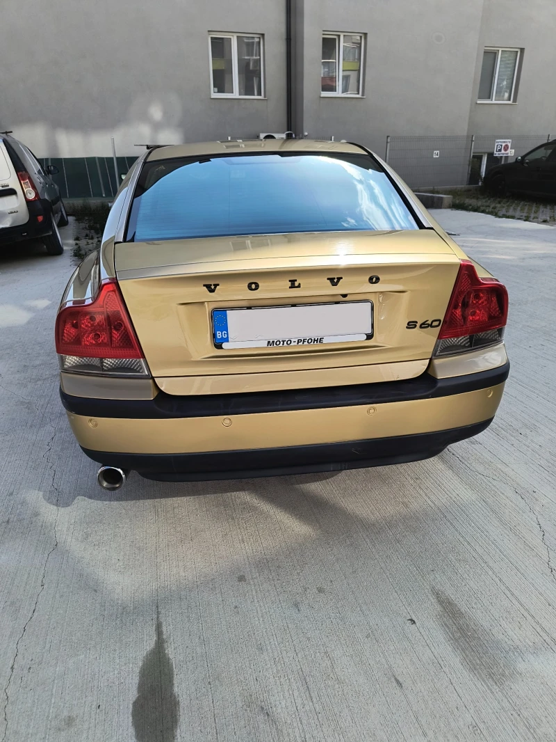 Volvo S60, снимка 4 - Автомобили и джипове - 47489977