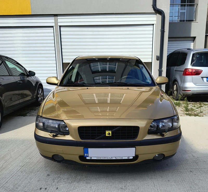 Volvo S60, снимка 1 - Автомобили и джипове - 47489977