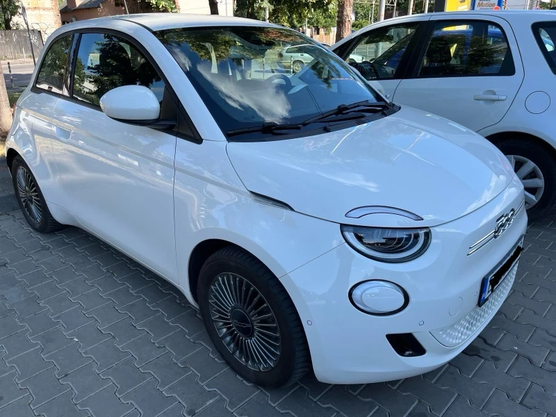 Fiat 500 В Гаранция Като нов , снимка 2 - Автомобили и джипове - 48253854