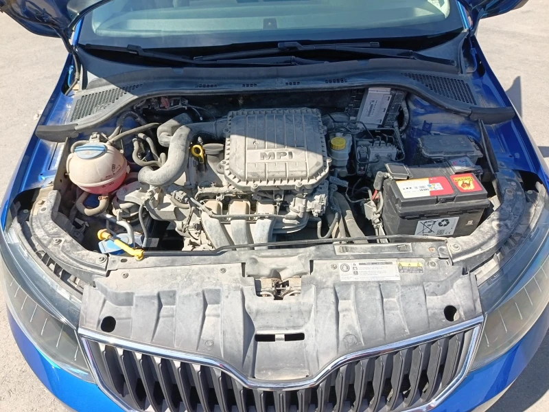 Skoda Fabia, снимка 10 - Автомобили и джипове - 51734092