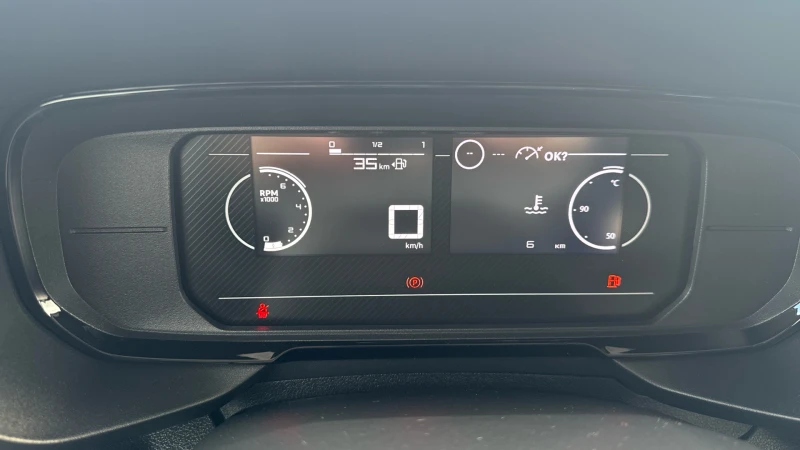 Toyota Proace City VAN L1 1.5D Comfort, снимка 9 - Автомобили и джипове - 52324576