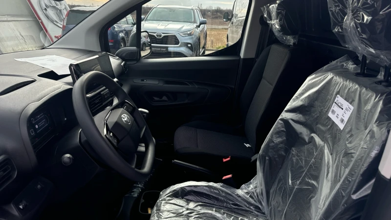 Toyota Proace City VAN L1 1.5D Comfort, снимка 10 - Автомобили и джипове - 52324576