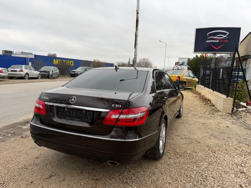 Mercedes-Benz E 350 AVANTGARDE* , снимка 4 - Автомобили и джипове - 52727675
