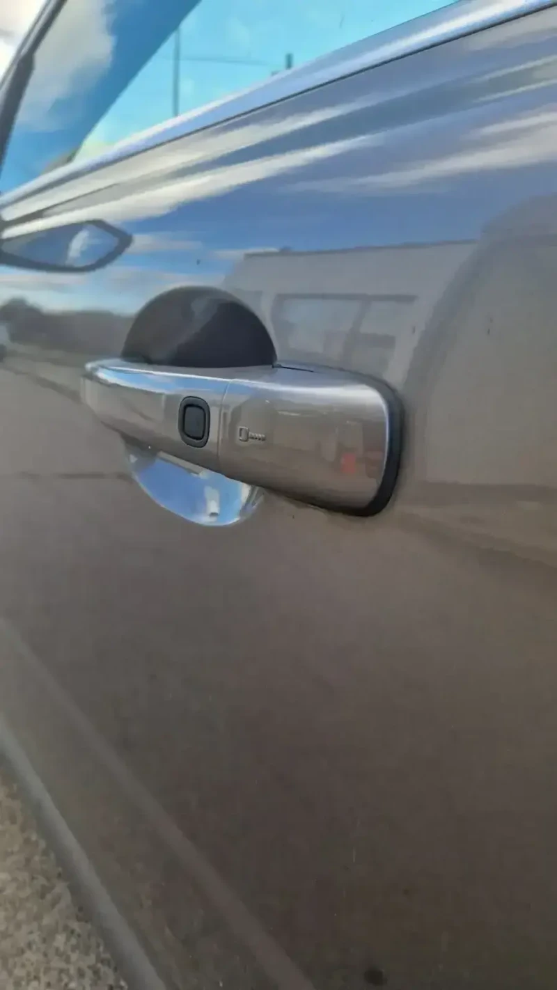 Volvo S80 3.2 Дистроник/Keyless/Подгрев/Обдухване/История, снимка 10 - Автомобили и джипове - 52852450