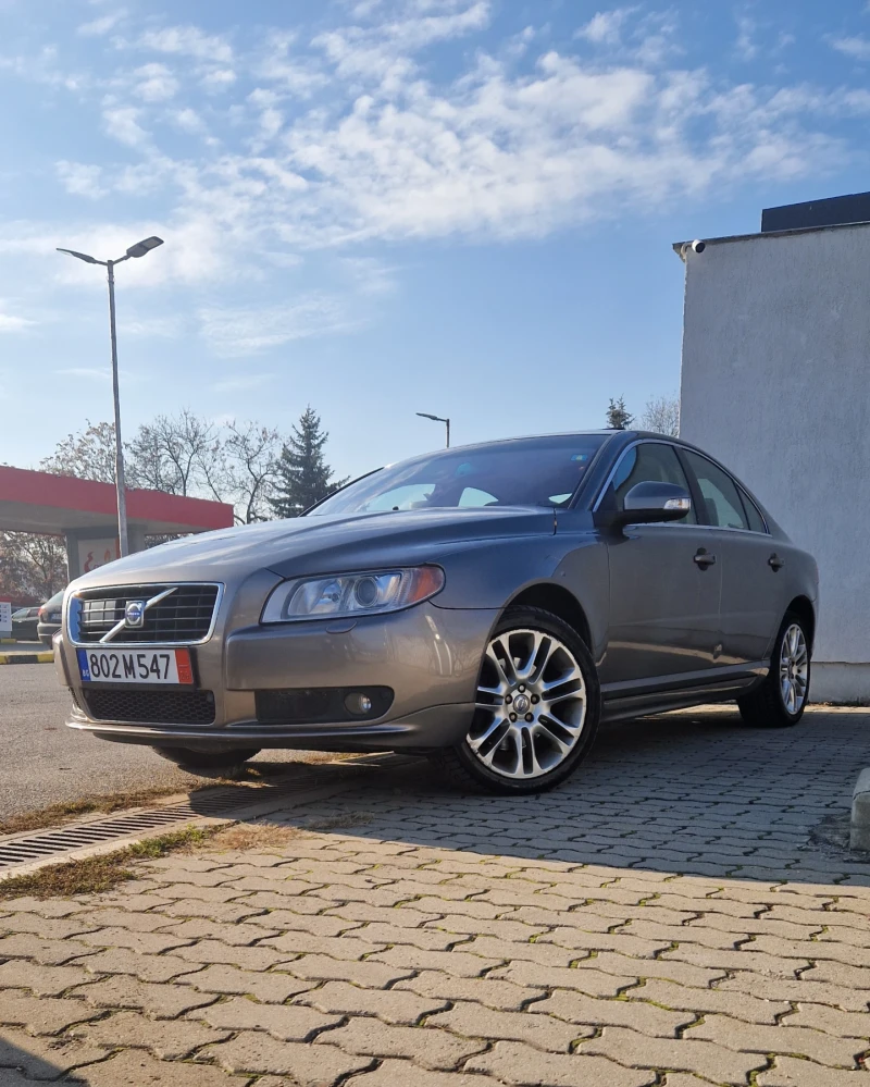 Volvo S80 3.2 Дистроник/Keyless/Подгрев/Обдухване/История, снимка 2 - Автомобили и джипове - 52852450