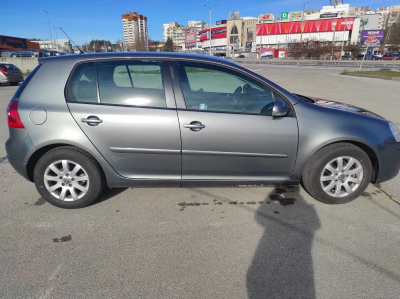 VW Golf 5, снимка 2 - Автомобили и джипове - 53134992