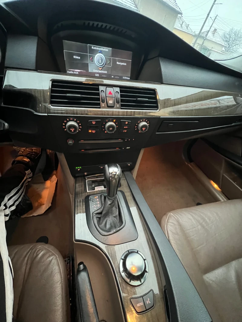 BMW 530 3.0D 218hp, снимка 8 - Автомобили и джипове - 53215586