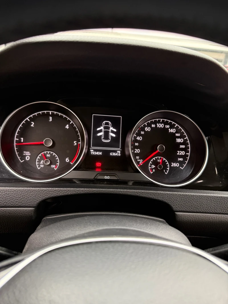 VW Golf, снимка 7 - Автомобили и джипове - 53224303