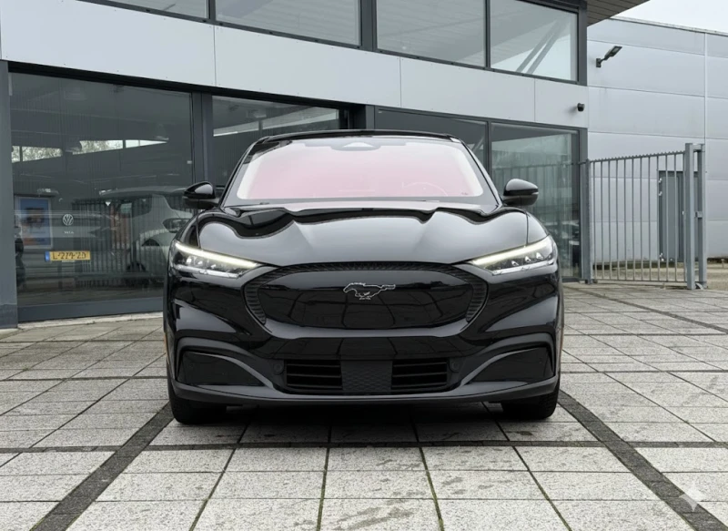 Ford Mustang Mach-E Лизинг, снимка 3 - Автомобили и джипове - 53400738