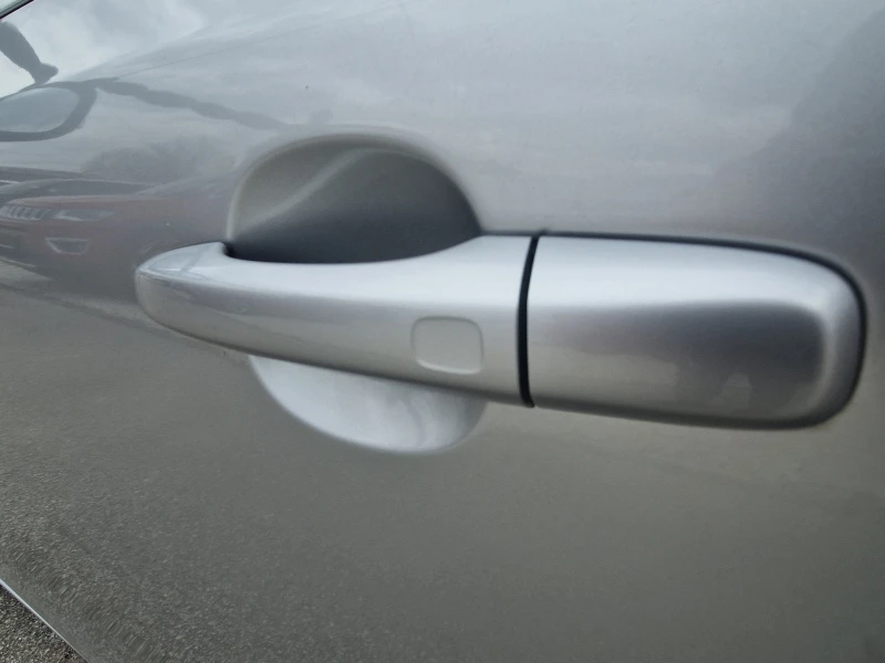 Volvo V40 D4 2.0d-190ps KOJA* NAVI* PODGREV, снимка 9 - Автомобили и джипове - 53564328