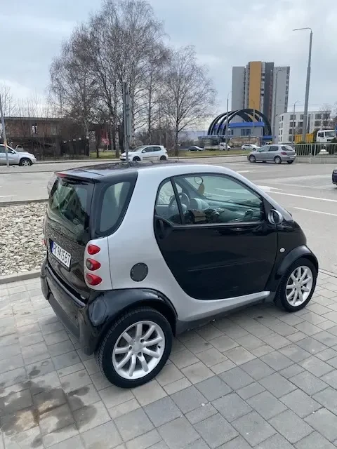 Smart Fortwo AUTOMATIK, снимка 4 - Автомобили и джипове - 49466732