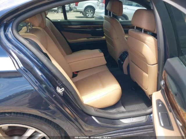BMW 740 Авто Кредит!Крайна цена до БГ! - изображение 10