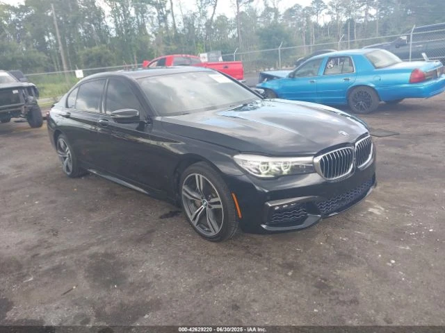 BMW 740 M* SPORT* ДИГИТАЛНО* ТАБЛО* ПОДГРЕВ* КАМЕРА* КЕЙЛЕ - изображение 3