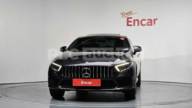 Mercedes-Benz CLS 400 4Matic* ОБДУХВАНЕ* КОЖЕН САЛОН, снимка 3 - Автомобили и джипове - 54066408