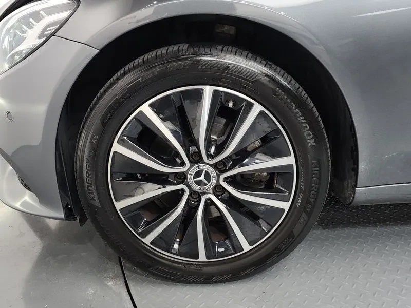 Mercedes-Benz C 200, снимка 5 - Автомобили и джипове - 56353825