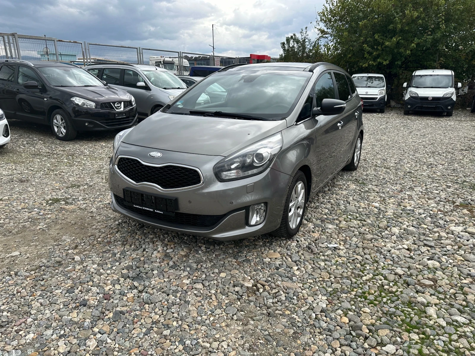 Kia Carens 1.7 135hp 7мест, снимка 1