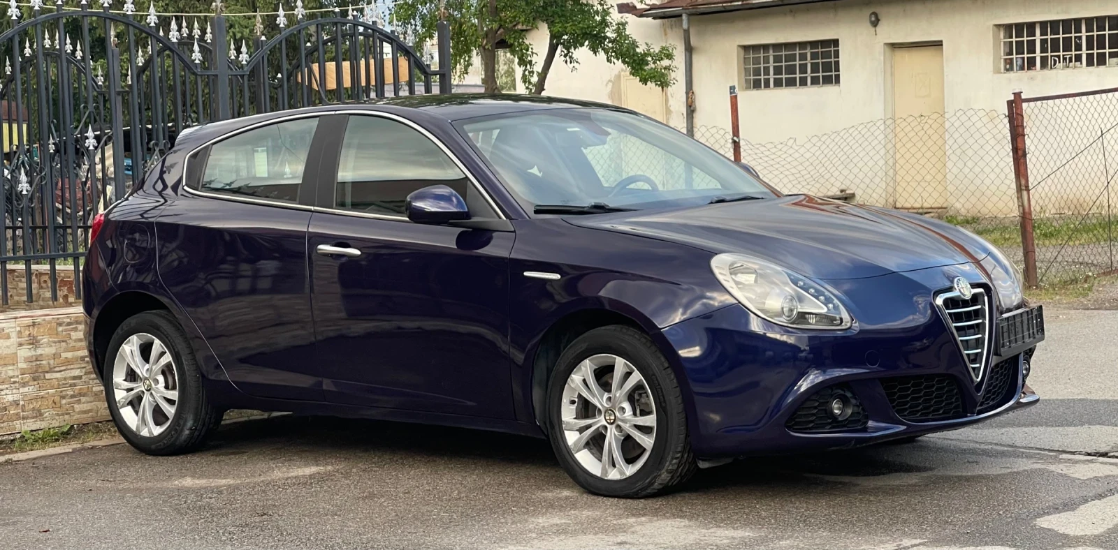 Alfa Romeo Giulietta 2.0 JTDM  - изображение 3