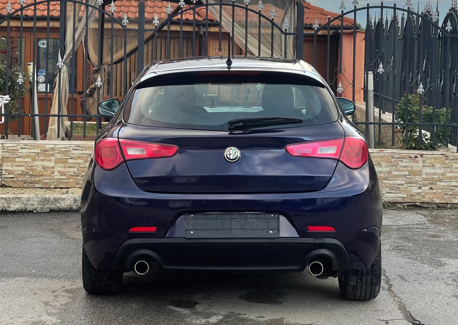 Alfa Romeo Giulietta 2.0 JTDM  - изображение 5