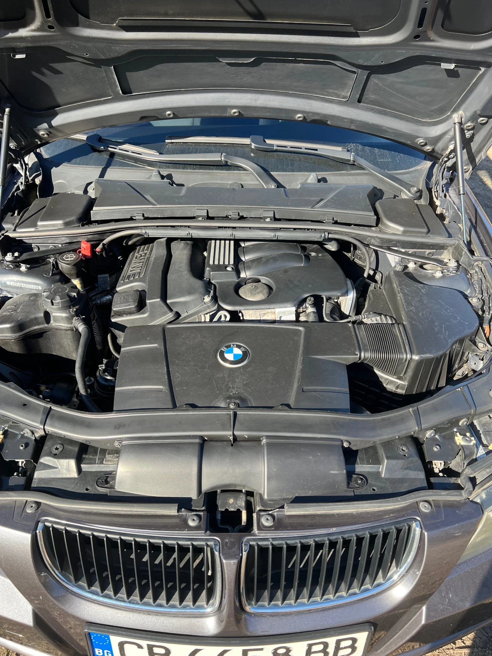 BMW 320 320i - изображение 9