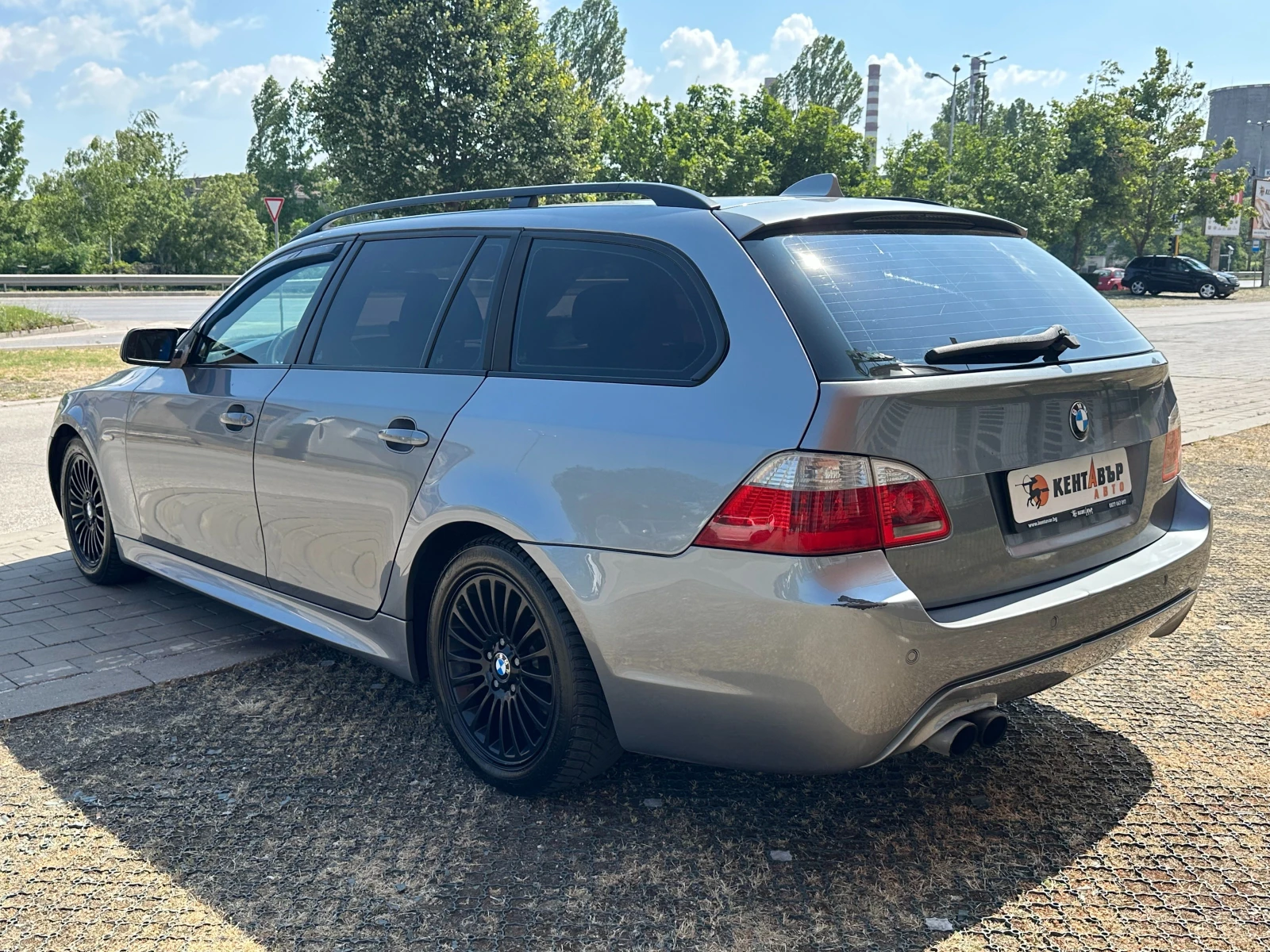 BMW 520 2.0d 150 к.с. - изображение 3