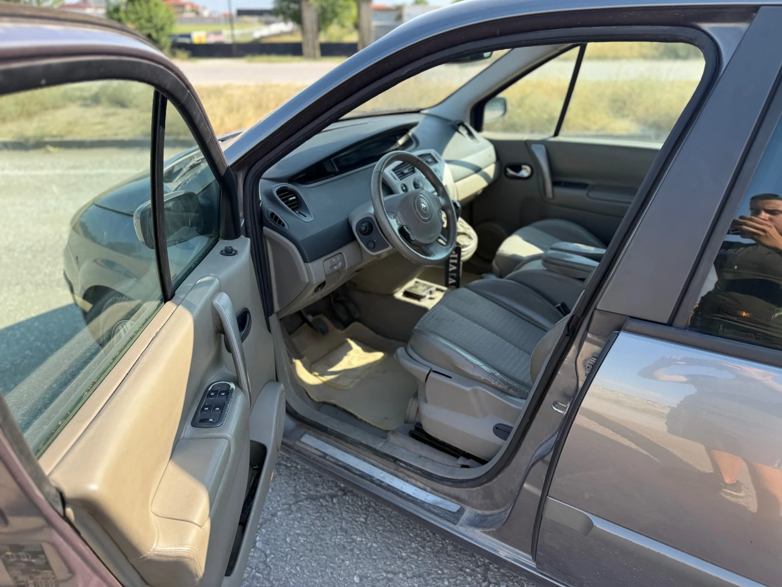 Renault Scenic  - изображение 9