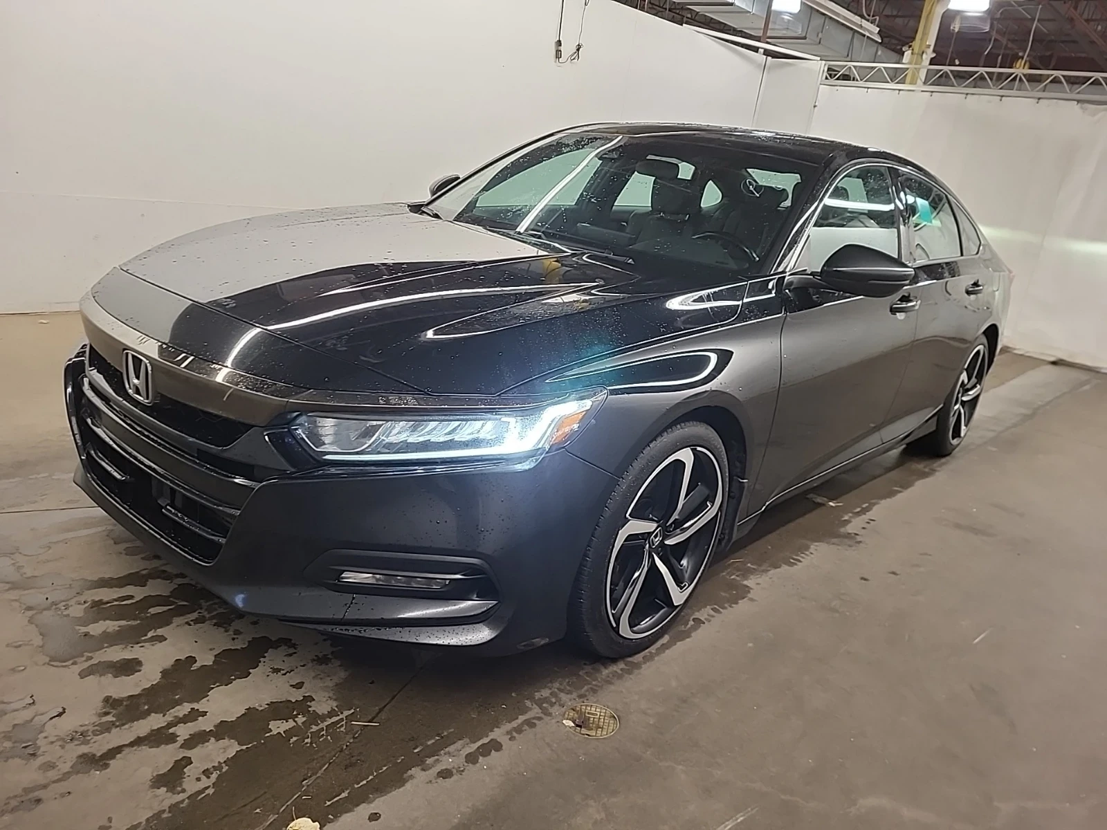 Honda Accord РЪЧКА * * SPORT * * CAR FAX * * АВТО КРЕДИТ * *  - изображение 2