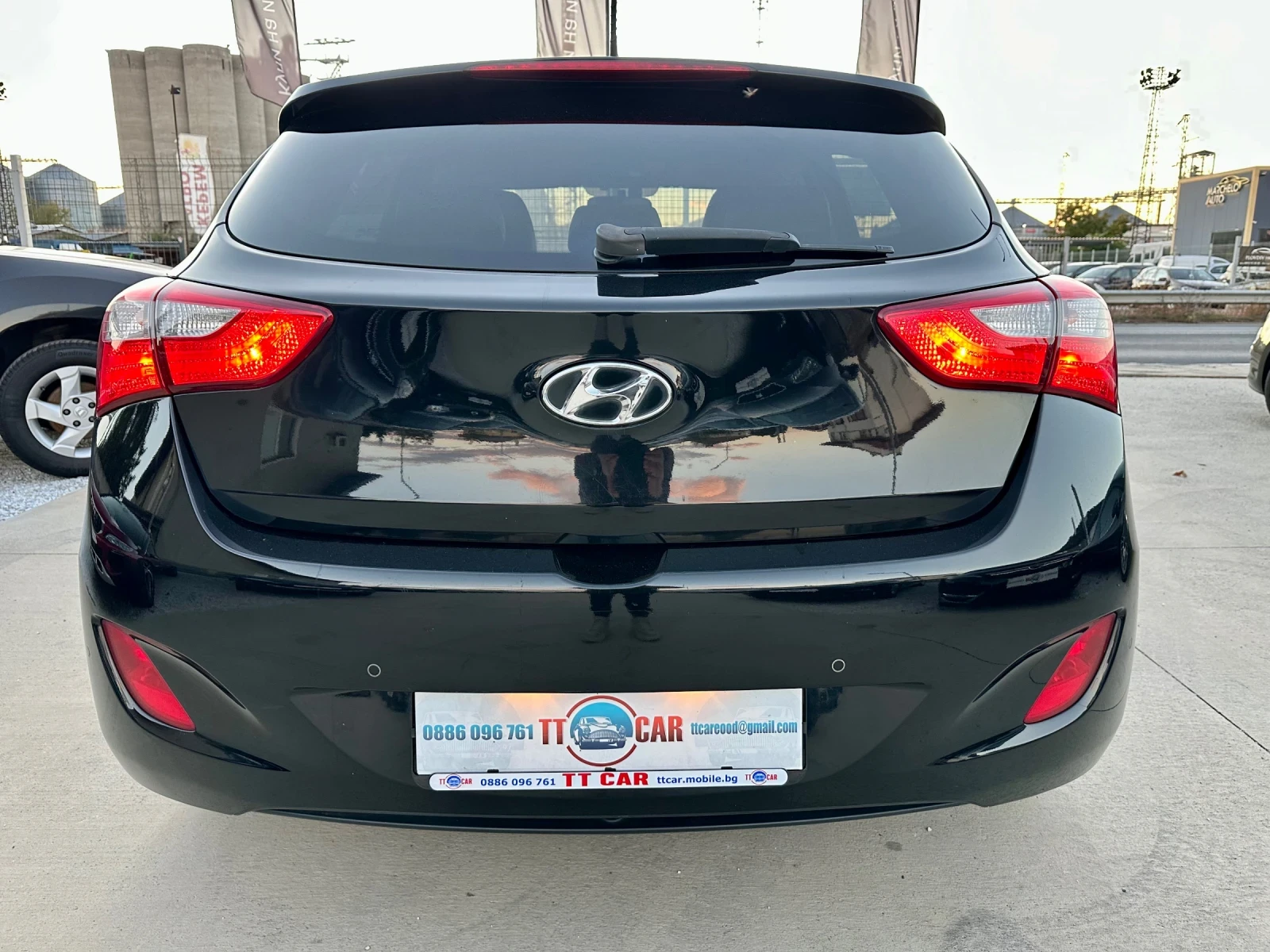 Hyundai I30 1.6crdi 6-скор. Камера! Нави! Keyless go! - изображение 5