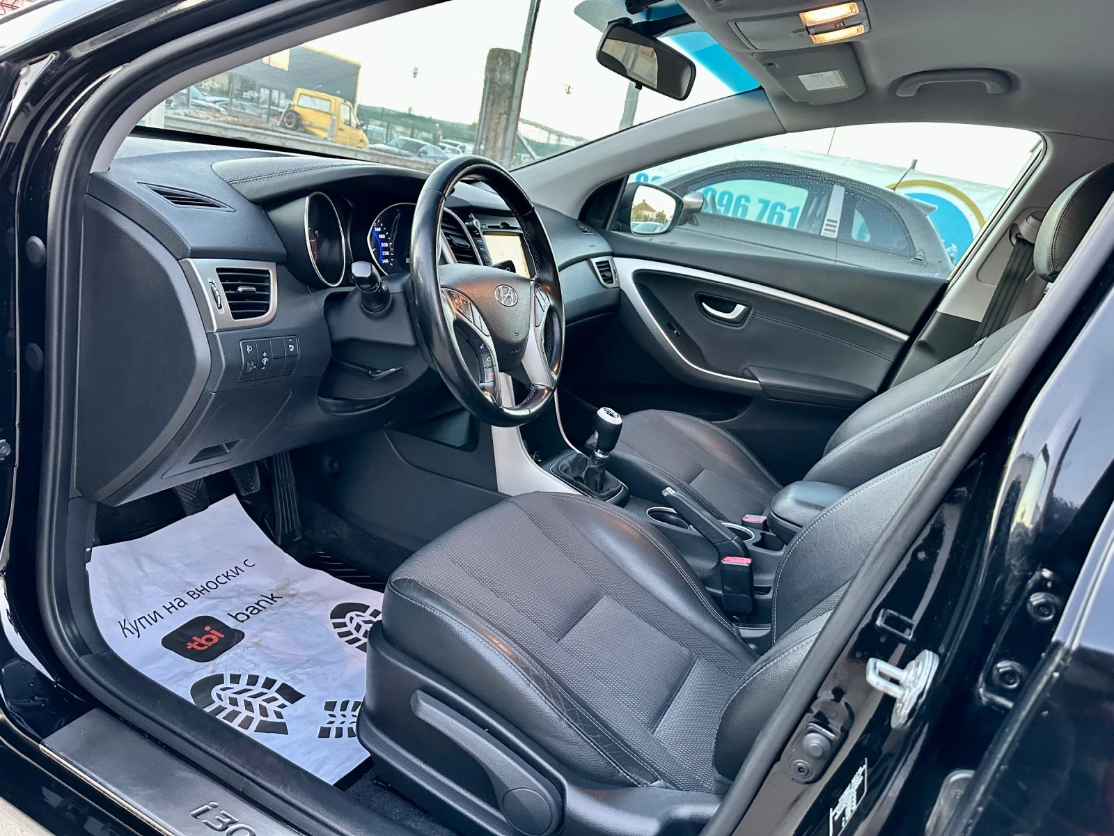 Hyundai I30 1.6crdi 6-скор. Камера! Нави! Keyless go! - изображение 7