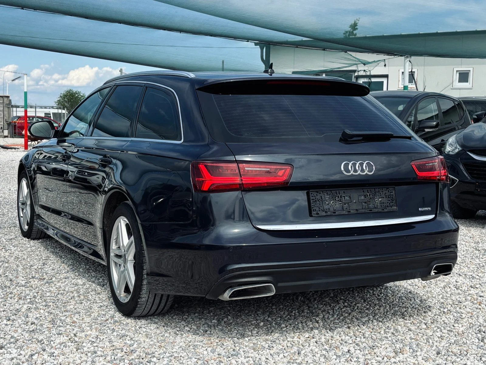 Audi A6 3.0TDI, QUATTRO, FACE, РЕАЛНИ КИЛОМЕТРИ!, снимка 4 - Автомобили и джипове - 53306168