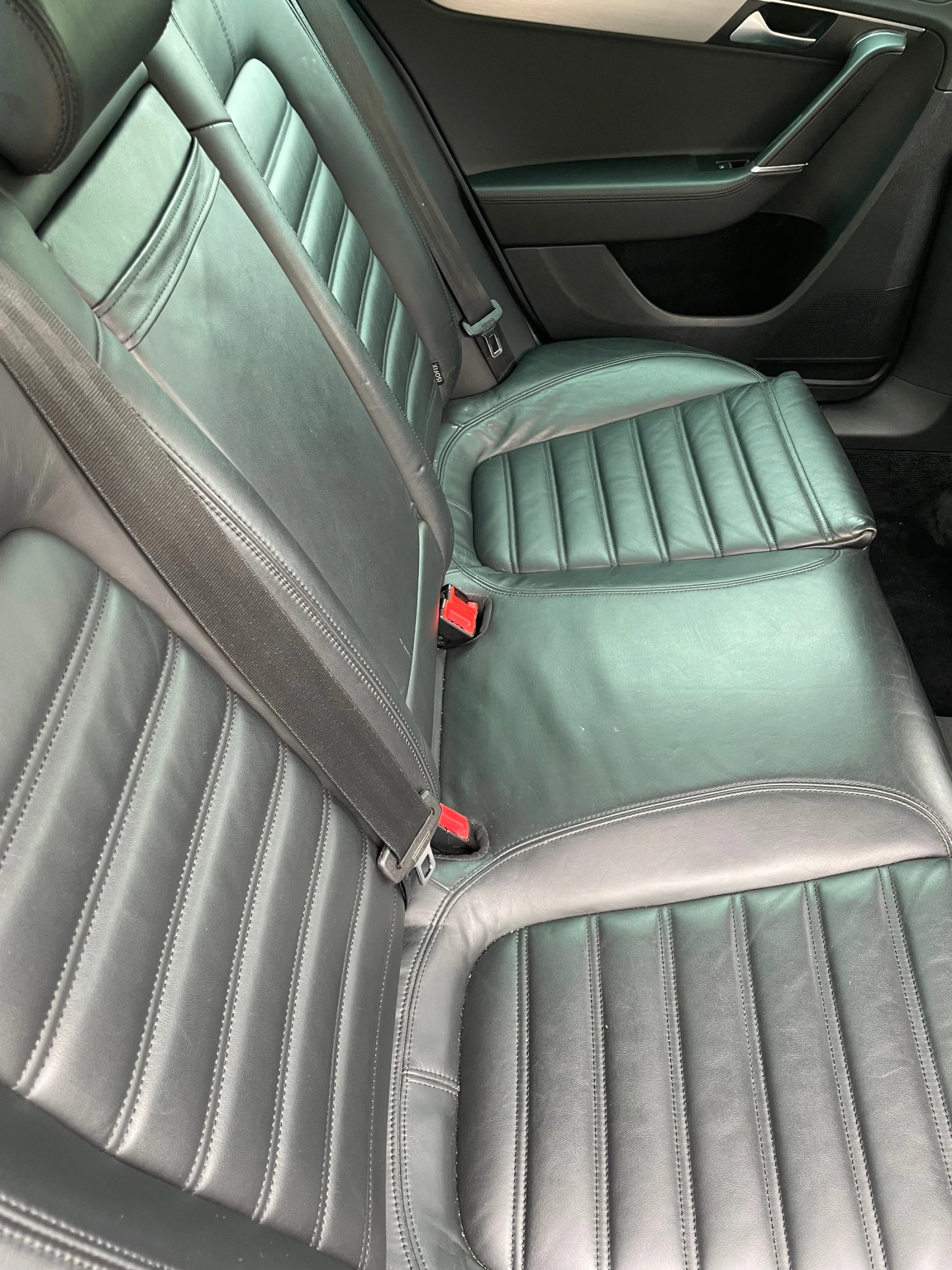 VW Passat 2.0 TDI 140 HP, снимка 9 - Автомобили и джипове - 53862848