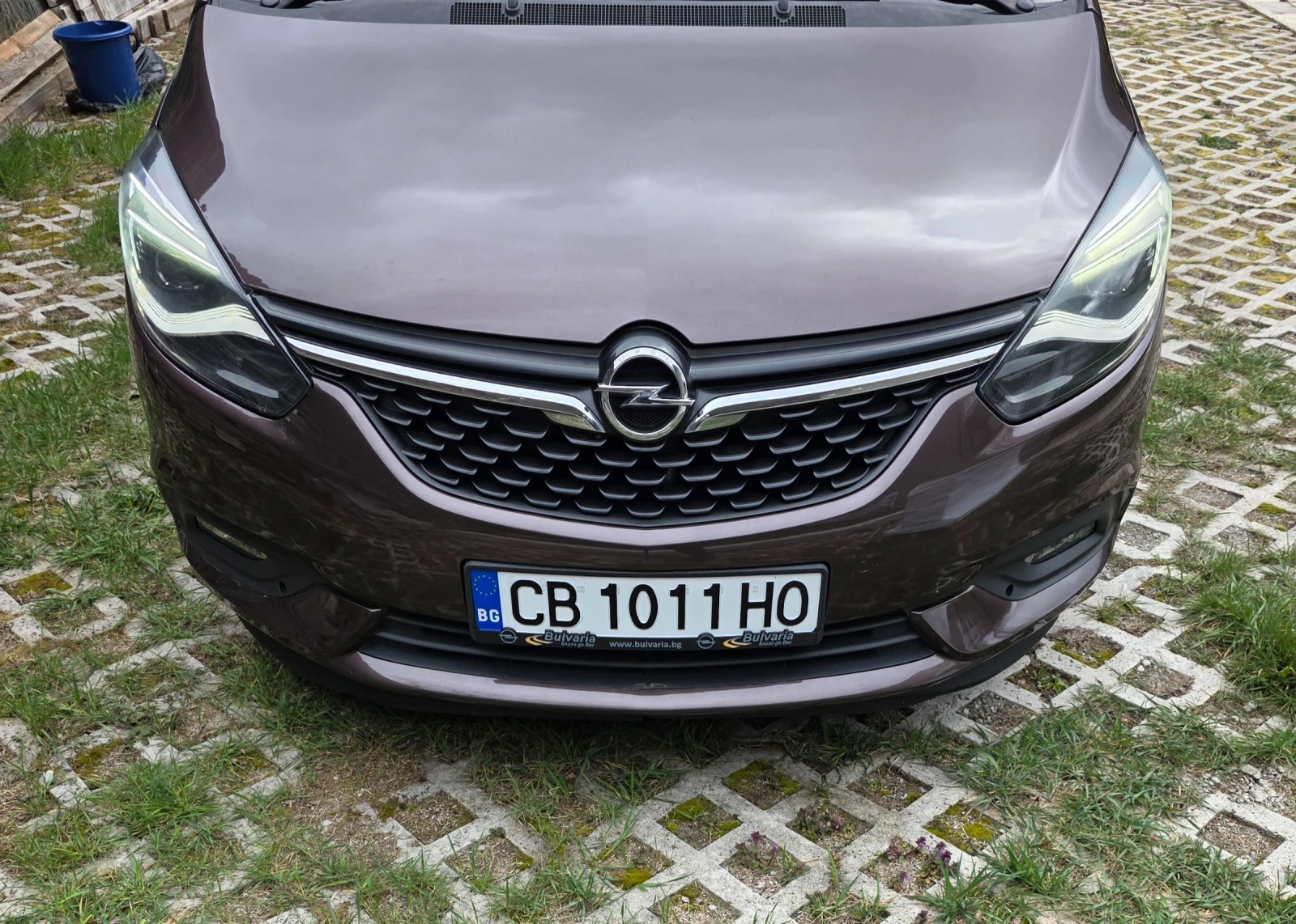Opel Zafira, снимка 2 - Автомобили и джипове - 54020587