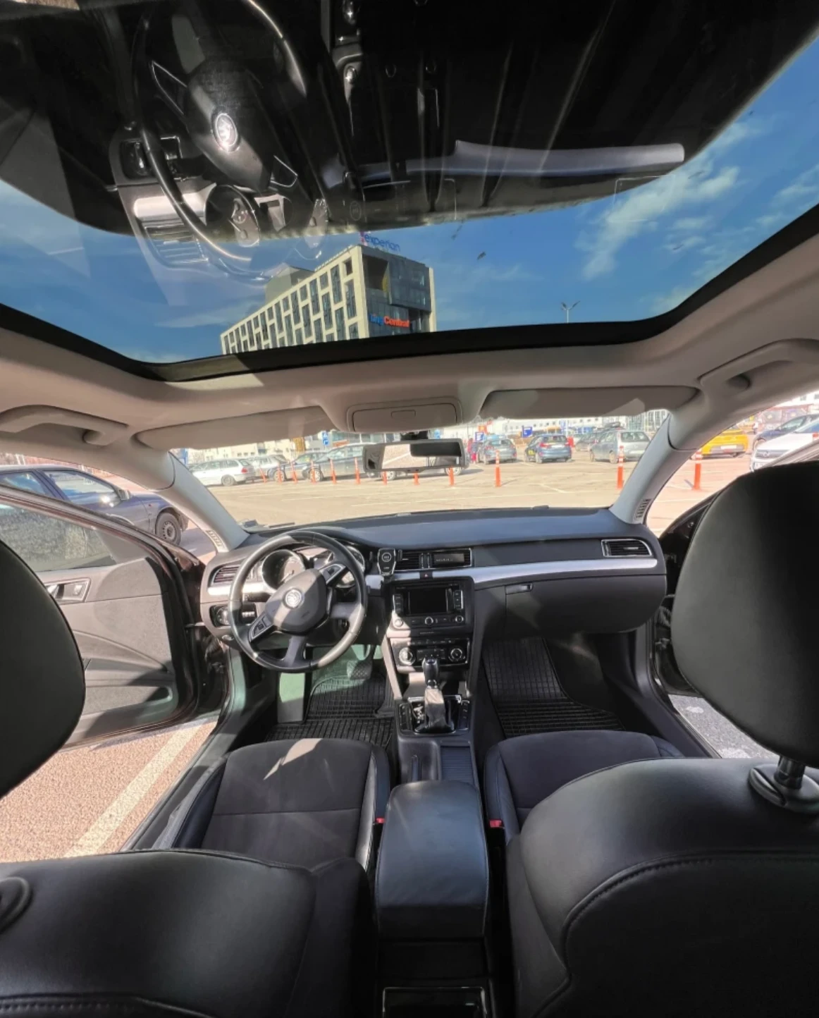 Skoda Superb 3.6 4x4, снимка 2 - Автомобили и джипове - 54285588