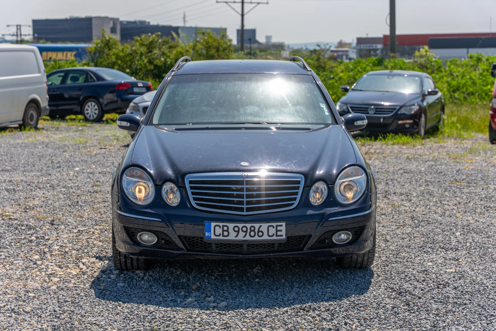 Mercedes-Benz E 500 LPG, снимка 3 - Автомобили и джипове - 54509475