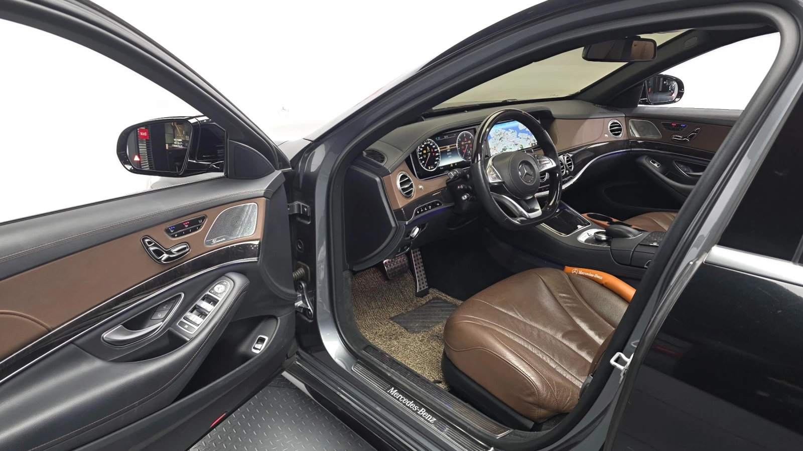Mercedes-Benz S 350 AMG line/Head up/360 Cam/Кафяв салон/Обдух/HUD/, снимка 8 - Автомобили и джипове - 54747681