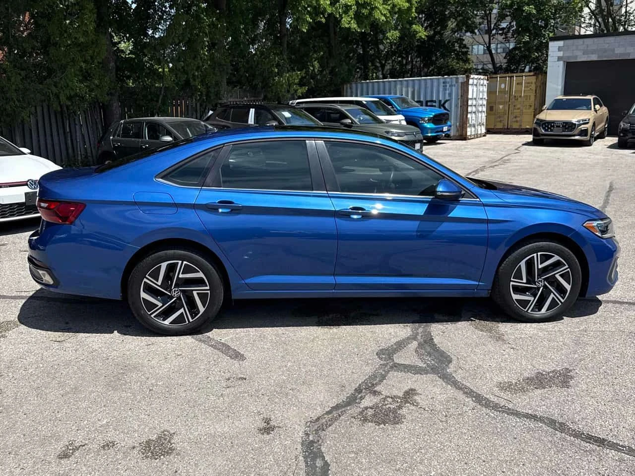 VW Jetta * Highline * BEATS * ОБДУХВАНЕ * DIGITAL, снимка 3 - Автомобили и джипове - 54760129